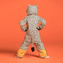 Last inn bildet i Galleri-visningsprogrammet, Brun leopard bakfra